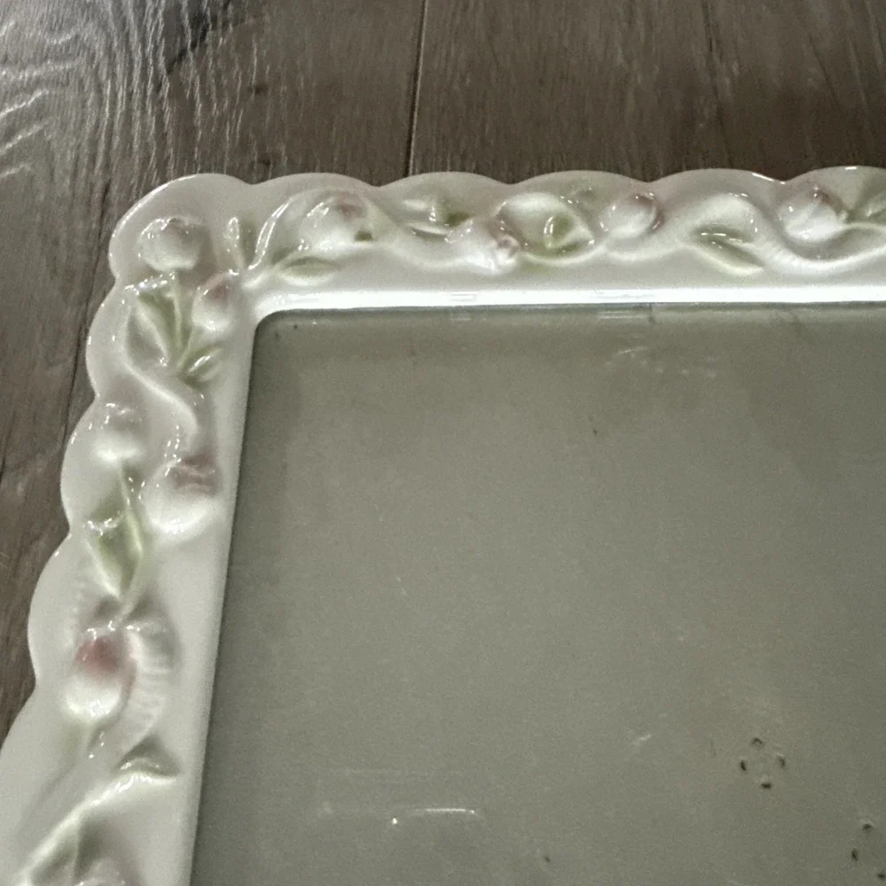 The Unbranded Brand vintage 3d